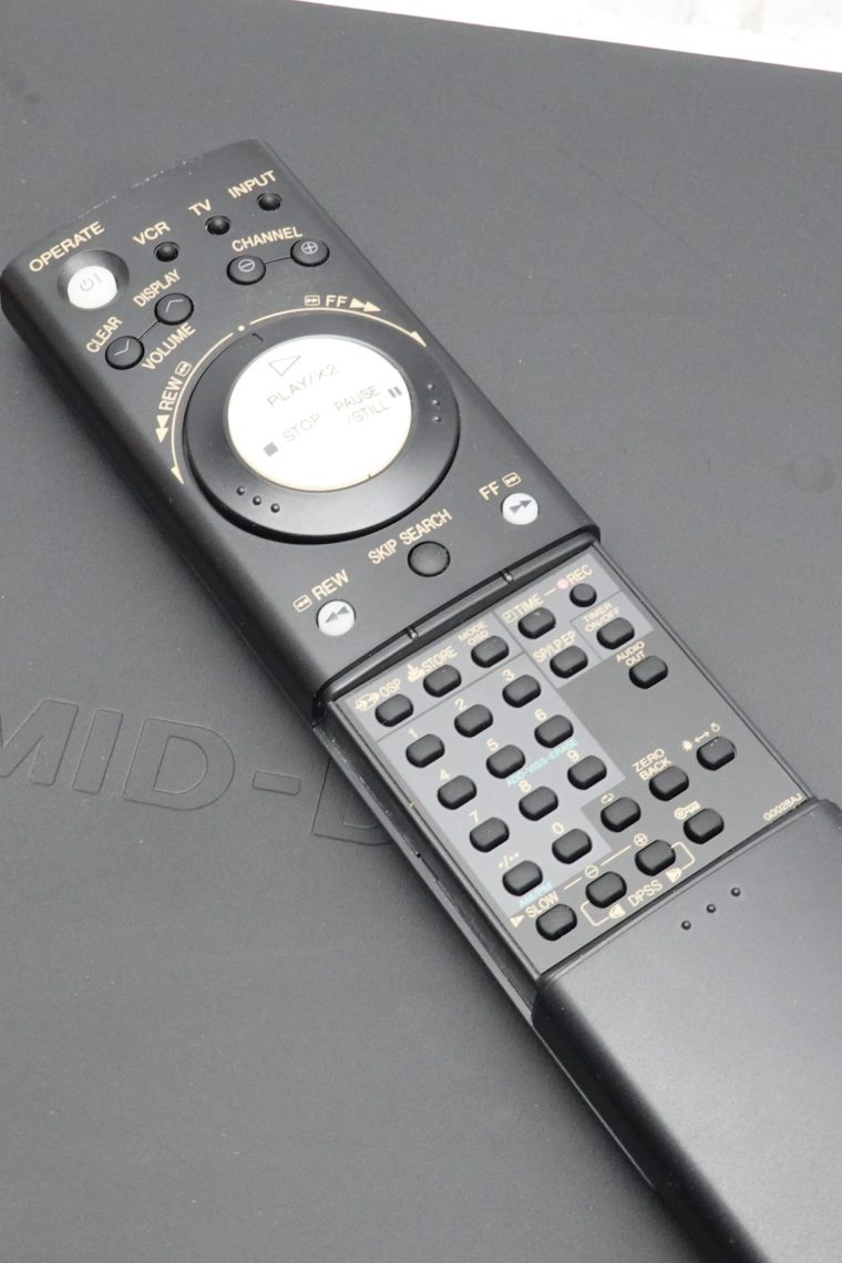 Sharp MC200 8 Head HiFi VHS Recorder - Image 3